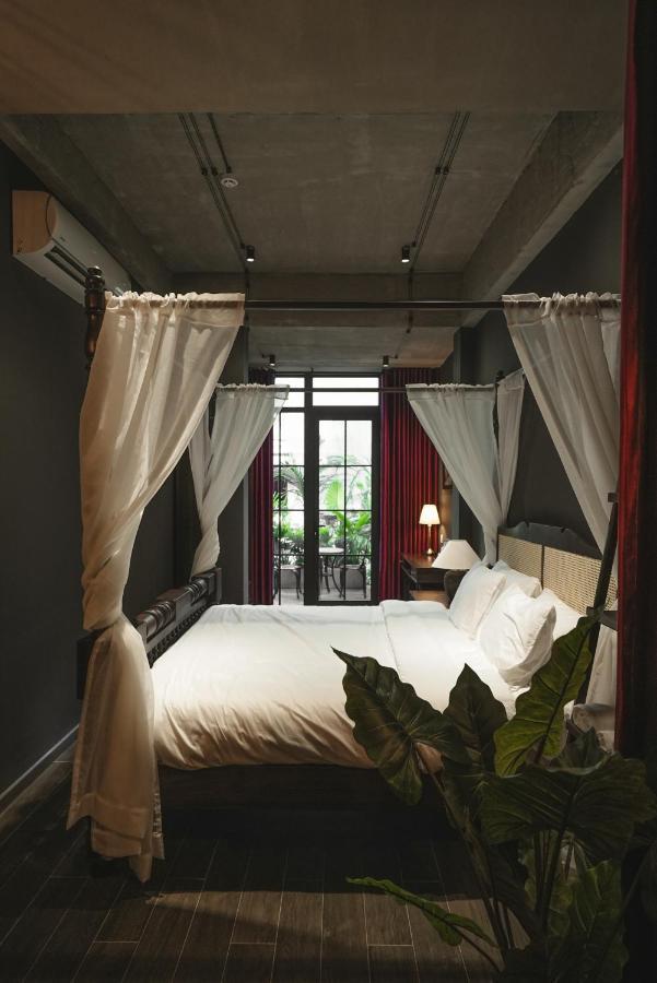 The Chum Boutique Hotel Hue Exterior photo