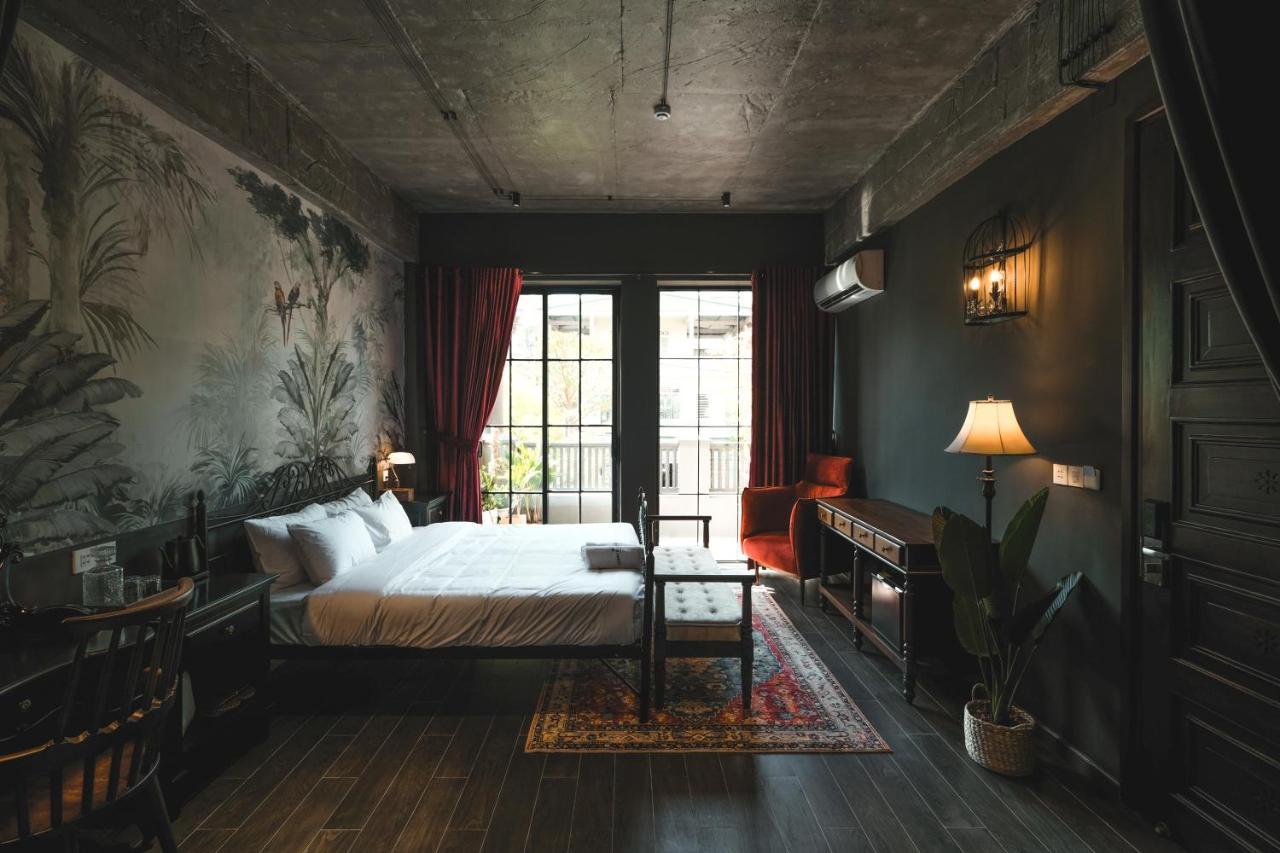 The Chum Boutique Hotel Hue Exterior photo