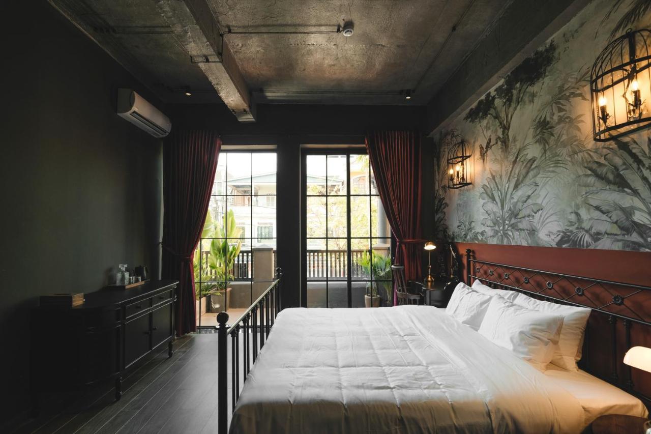 The Chum Boutique Hotel Hue Exterior photo